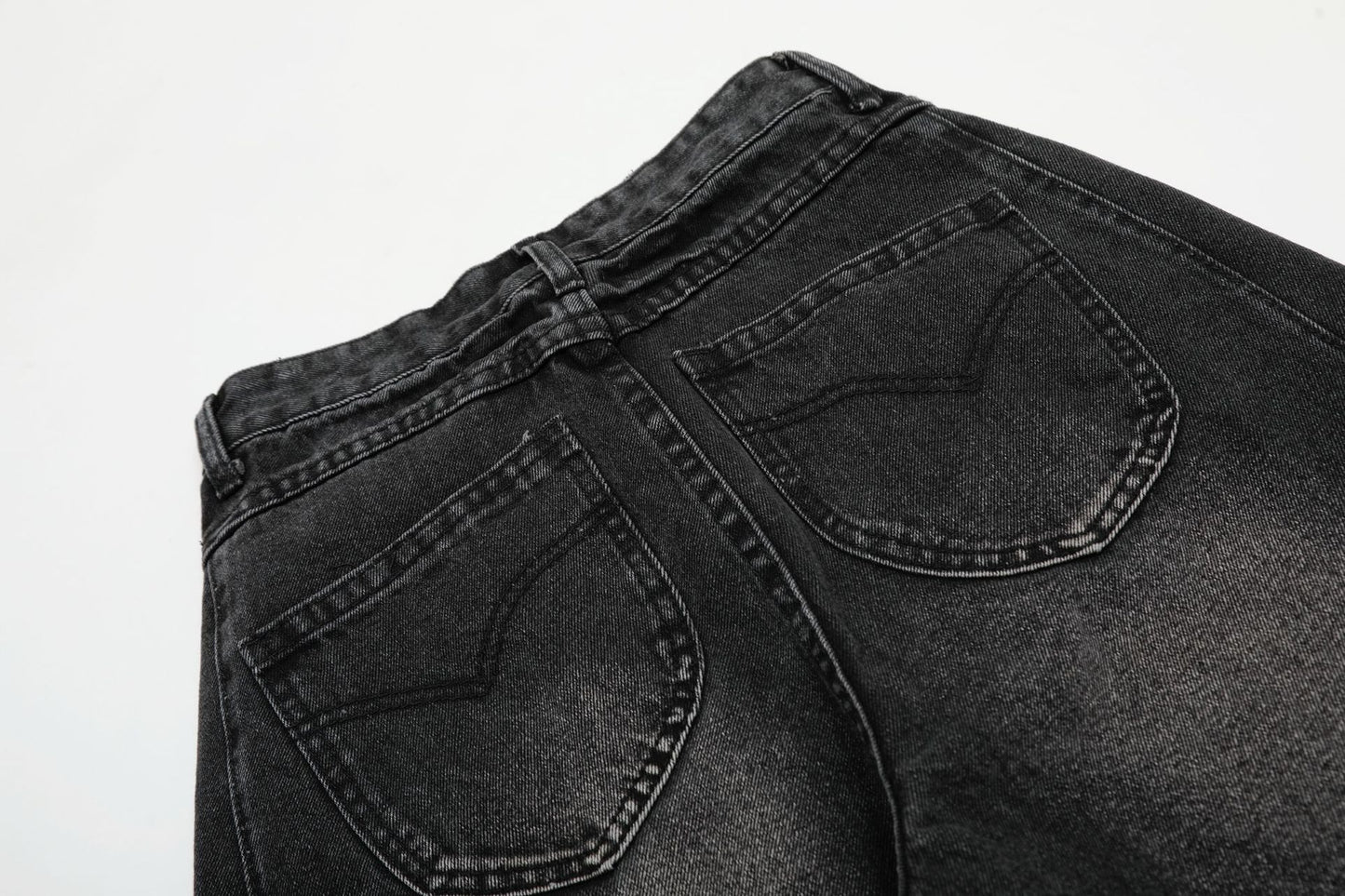 Washed Pleats Curved Denim Jeans WN25487