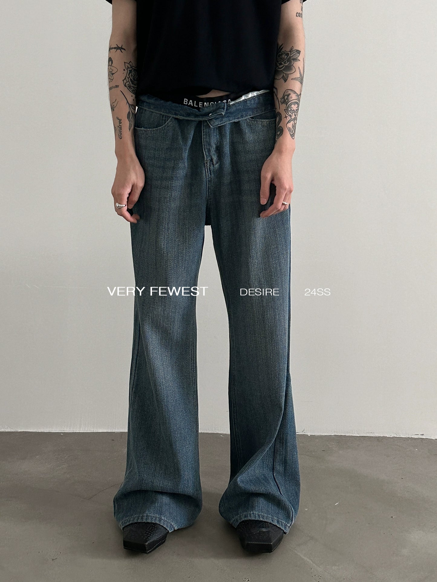 Brushed Washed Micro Flare Denim Jeans WN8885