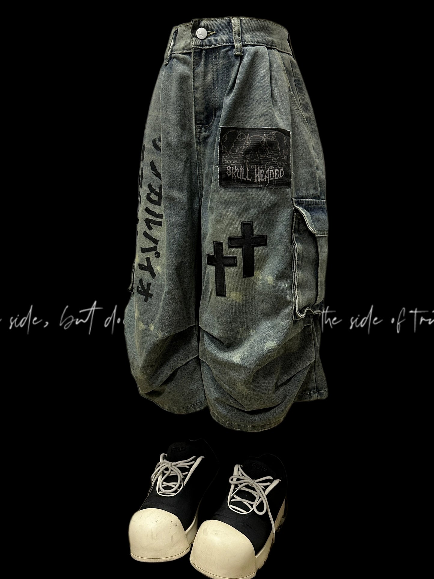 Washed Pleats Patch Wide Leg Cargo Half Denim Jeans & Belt & Chain WN20102