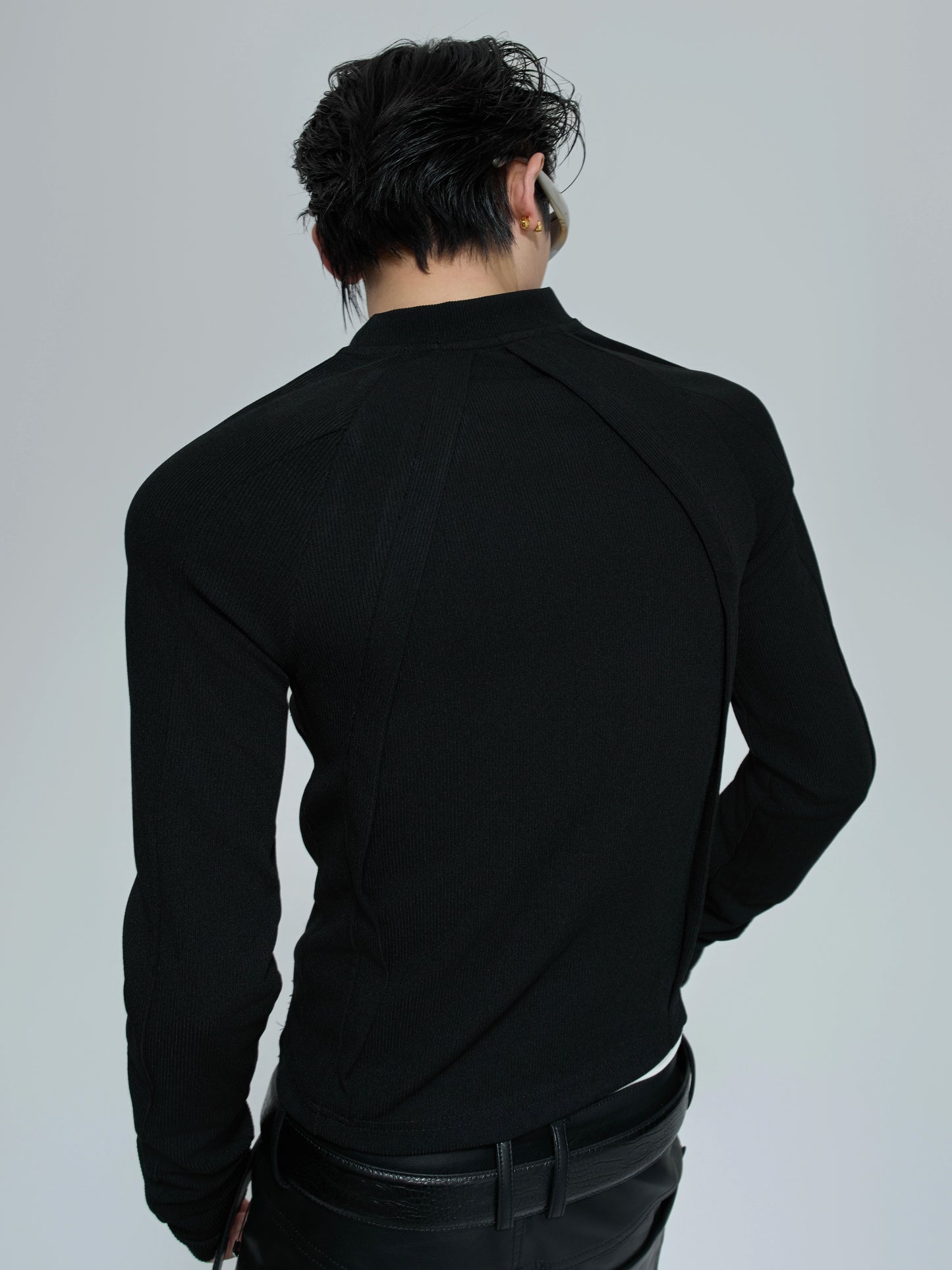 Deconstructed Slim Fit Metal Logo Long Sleeve T-Shirt WN21695