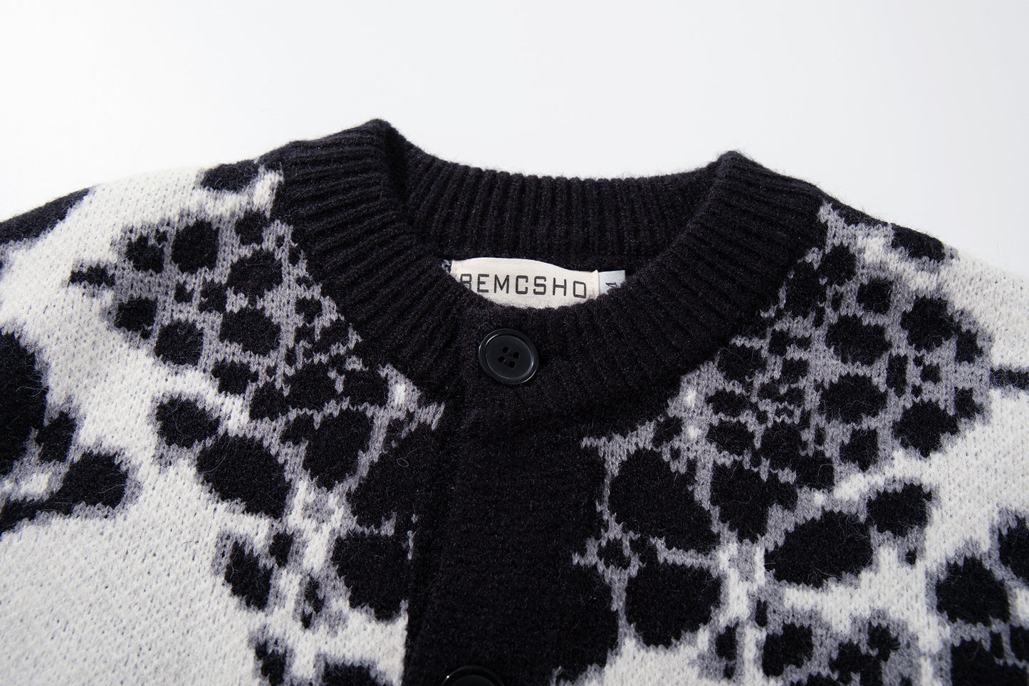 Skull Graphic Dark Knit Sweater WN23040