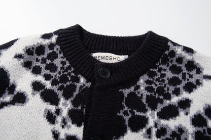 Skull Graphic Dark Knit Sweater WN23040