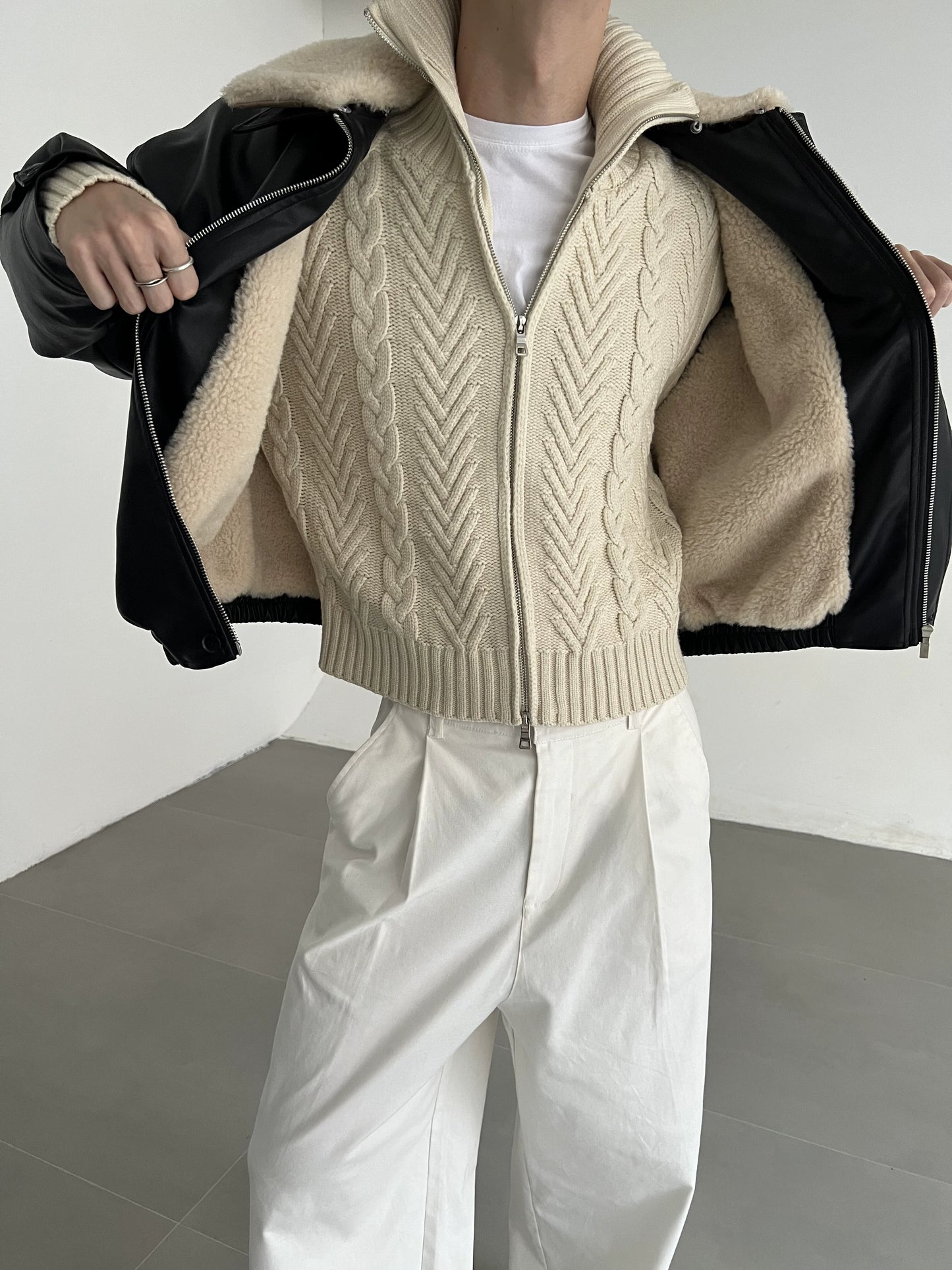 Detachable Fake Fur Collar Thick PU Leather Puffer Jacket WN21675