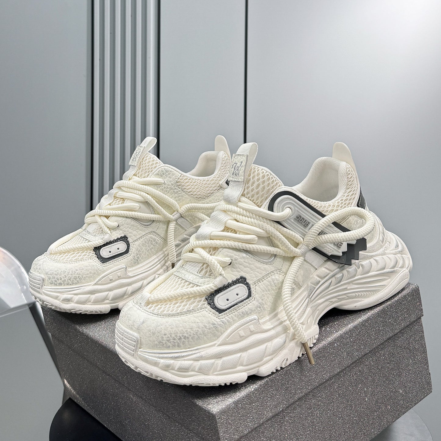 Mesh Rope Lace Chunky Sole Sneakers WN24695