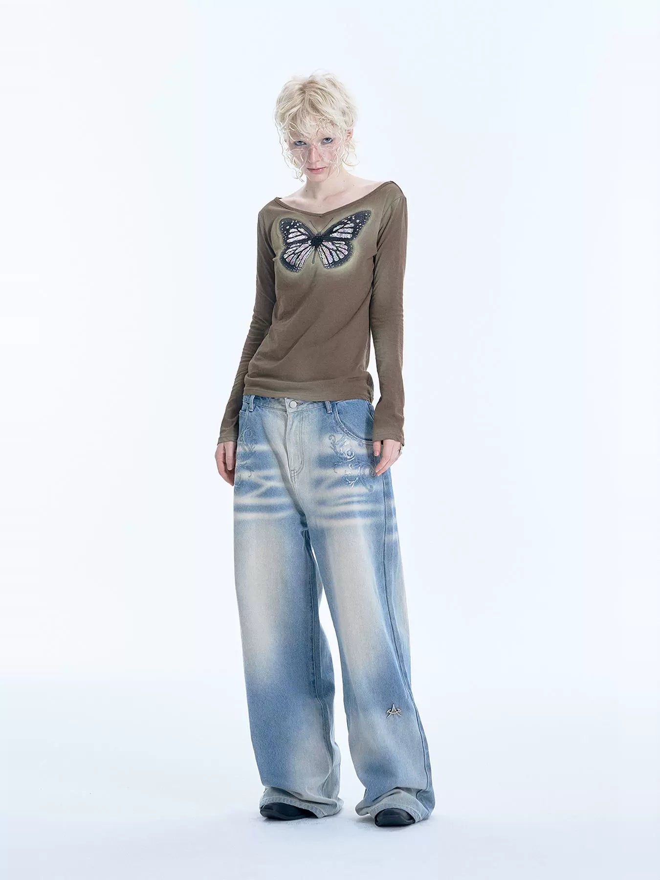 Sequin Cutout Butterfly Embroidery Spray Print Long Sleeve T-Shirt WN18913