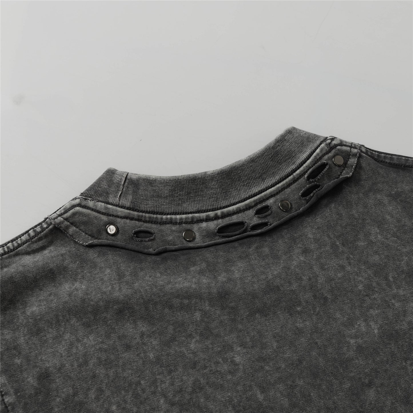 Studs Washed Short Sleeve T-Shirt WN26765