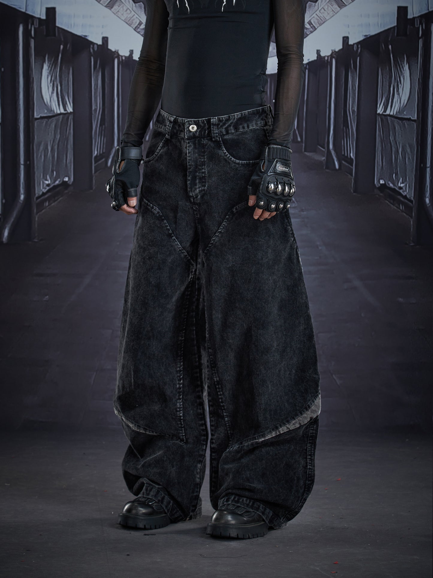 Wash Damage Corduroy Patchwork Cargo Denim Jeans WN22880