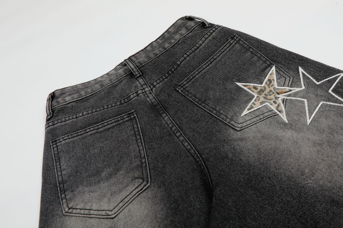 Star Patch Embroidery Curved Denim Half Pants WN25717