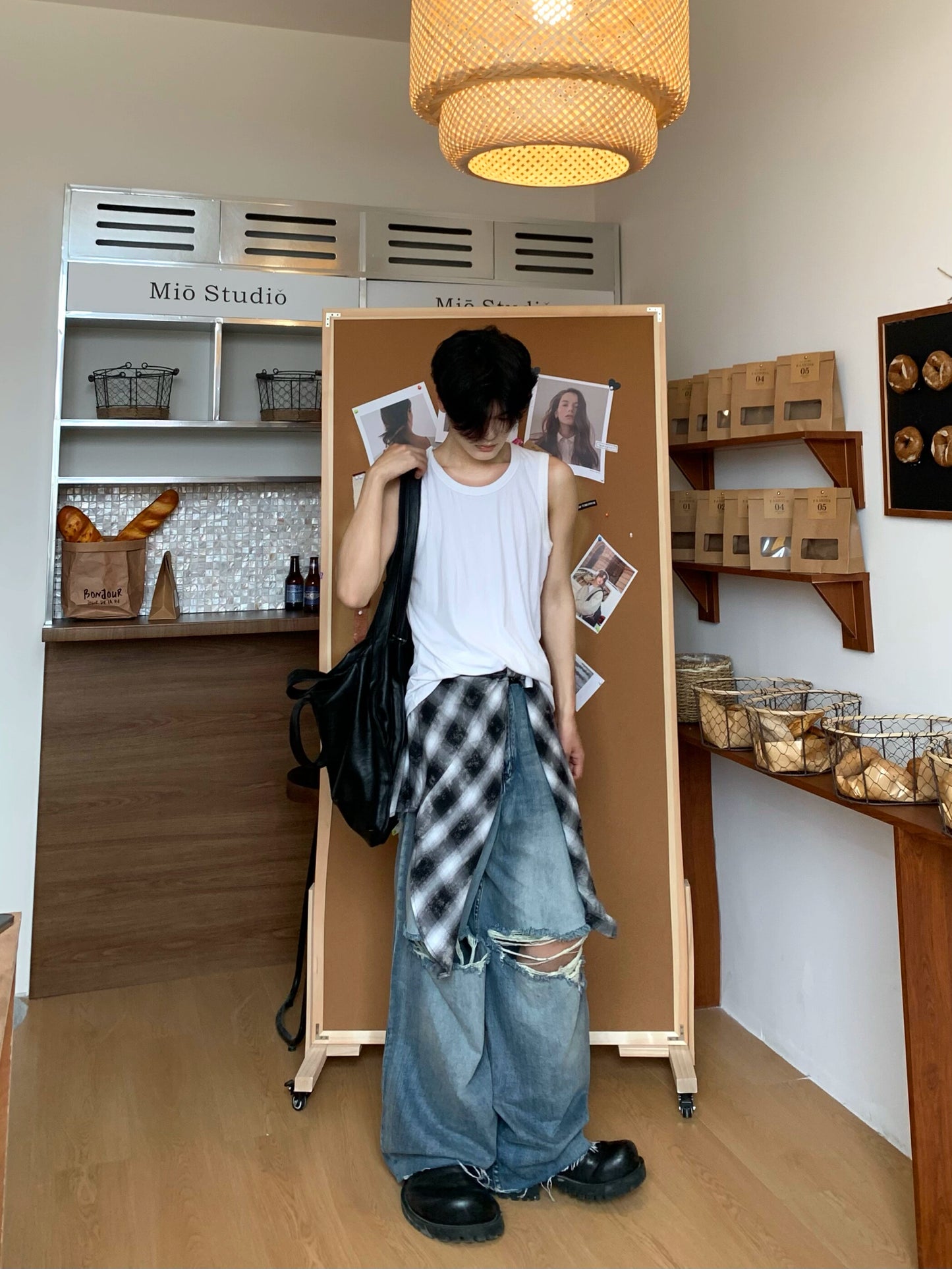 Plain Versatile Sleeveless T-Shirt WN19767