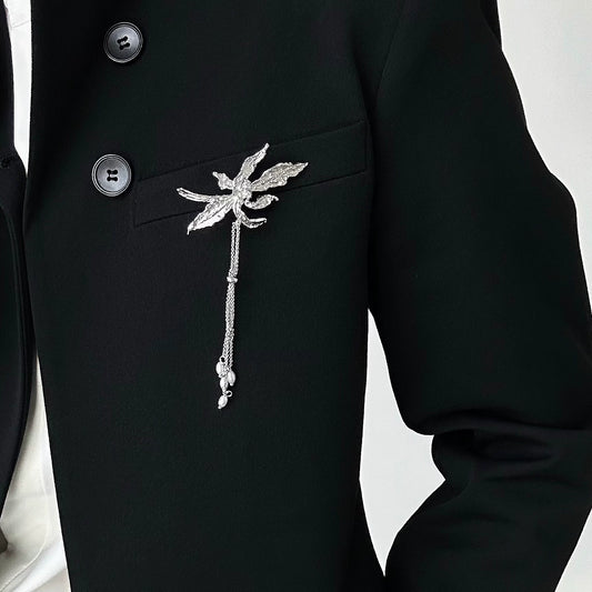 Silver Tassel Brooch WN19653