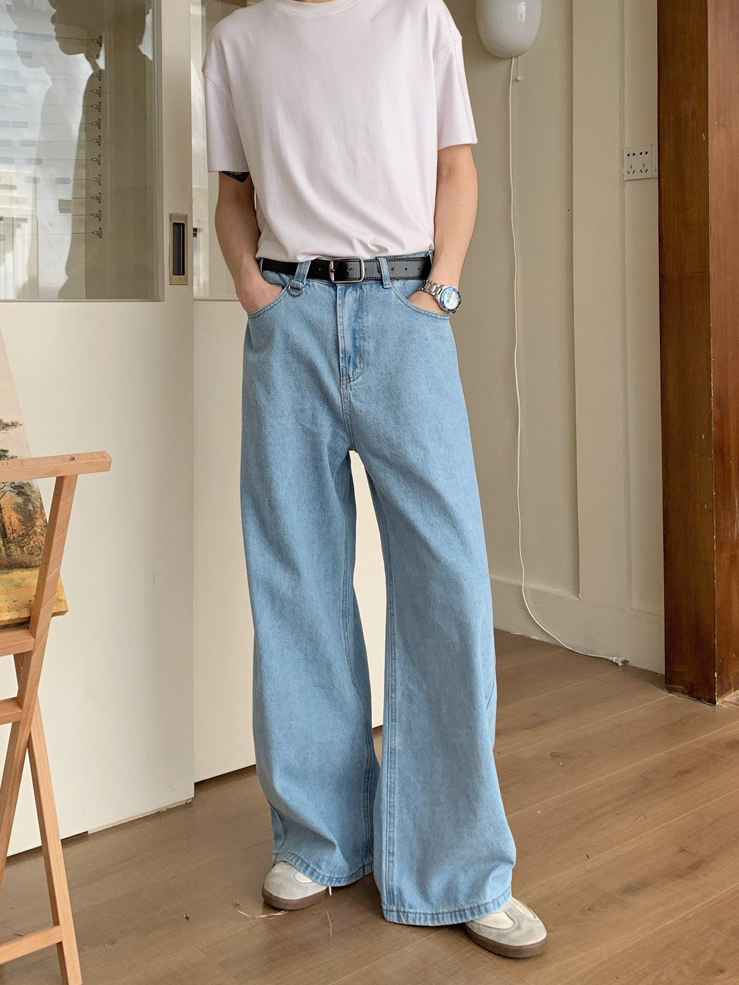 Washed Wide Leg Denim Jeans WN24964