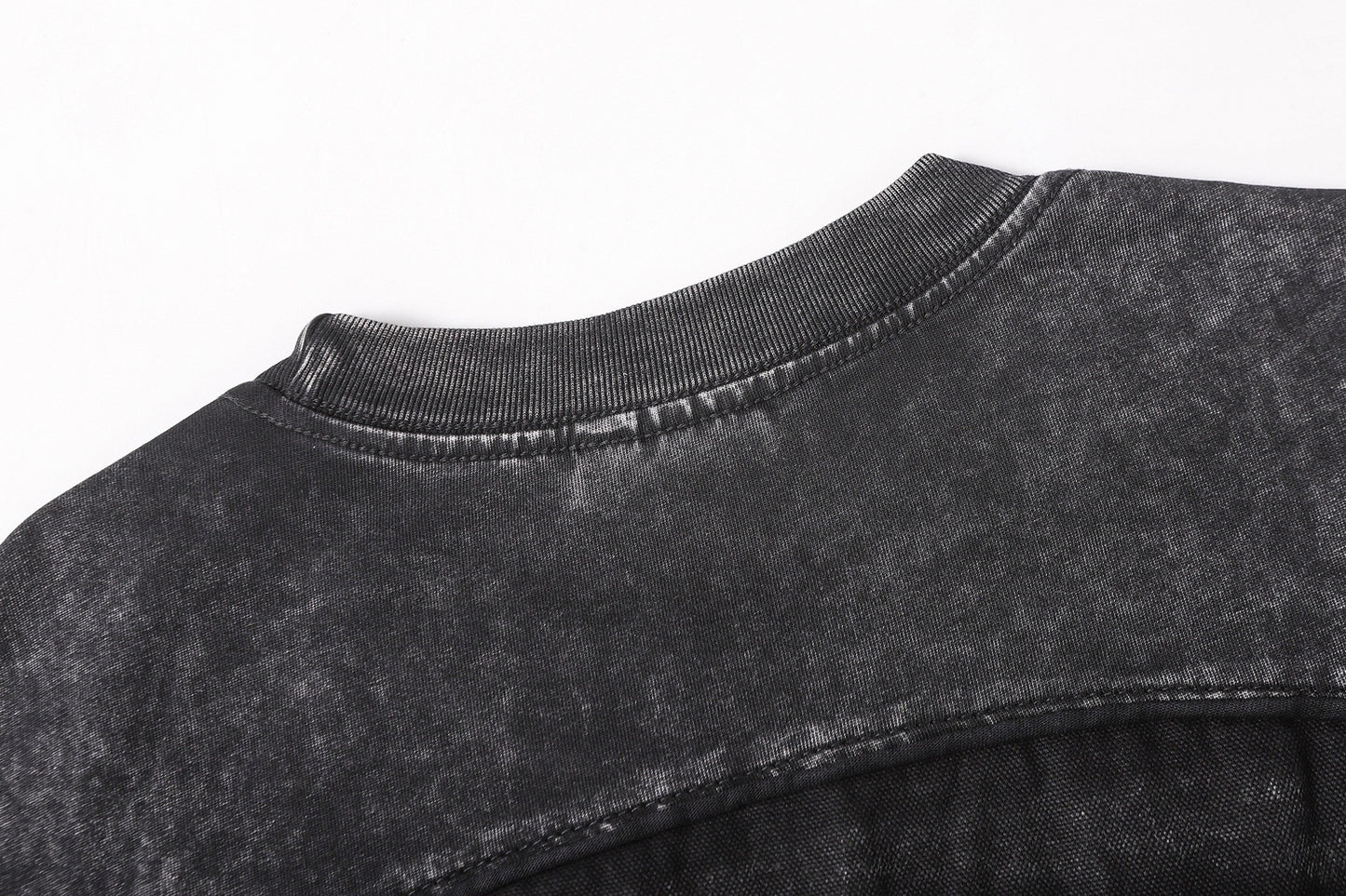 Washed Panel Design Short Sleeve T-Shirt WN25401