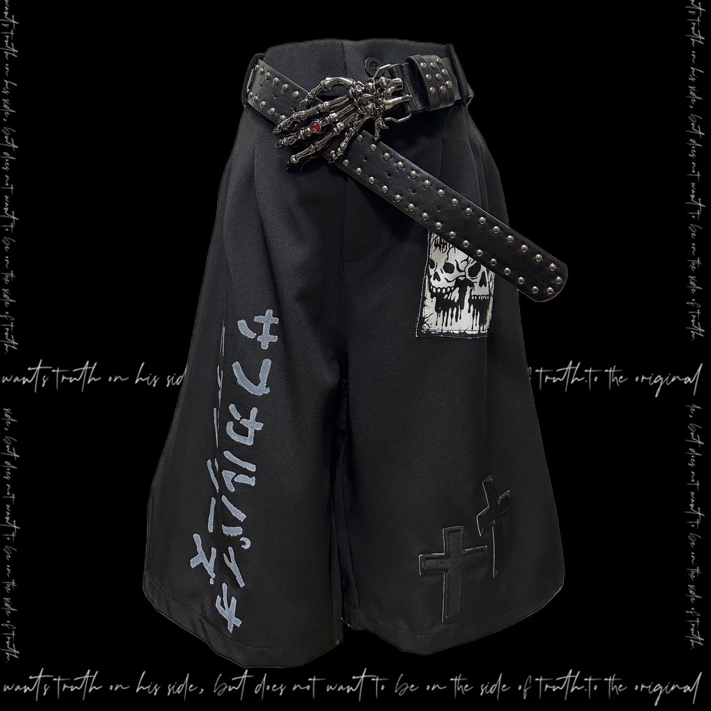 Graphic Letter Patchwork Pocket Tailored Half Pants & Belt & Chain WN20133