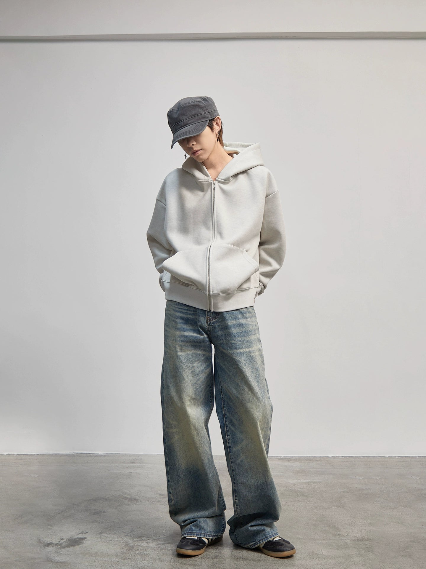 Plain Zip-Up Oversize Hoodie WN21184