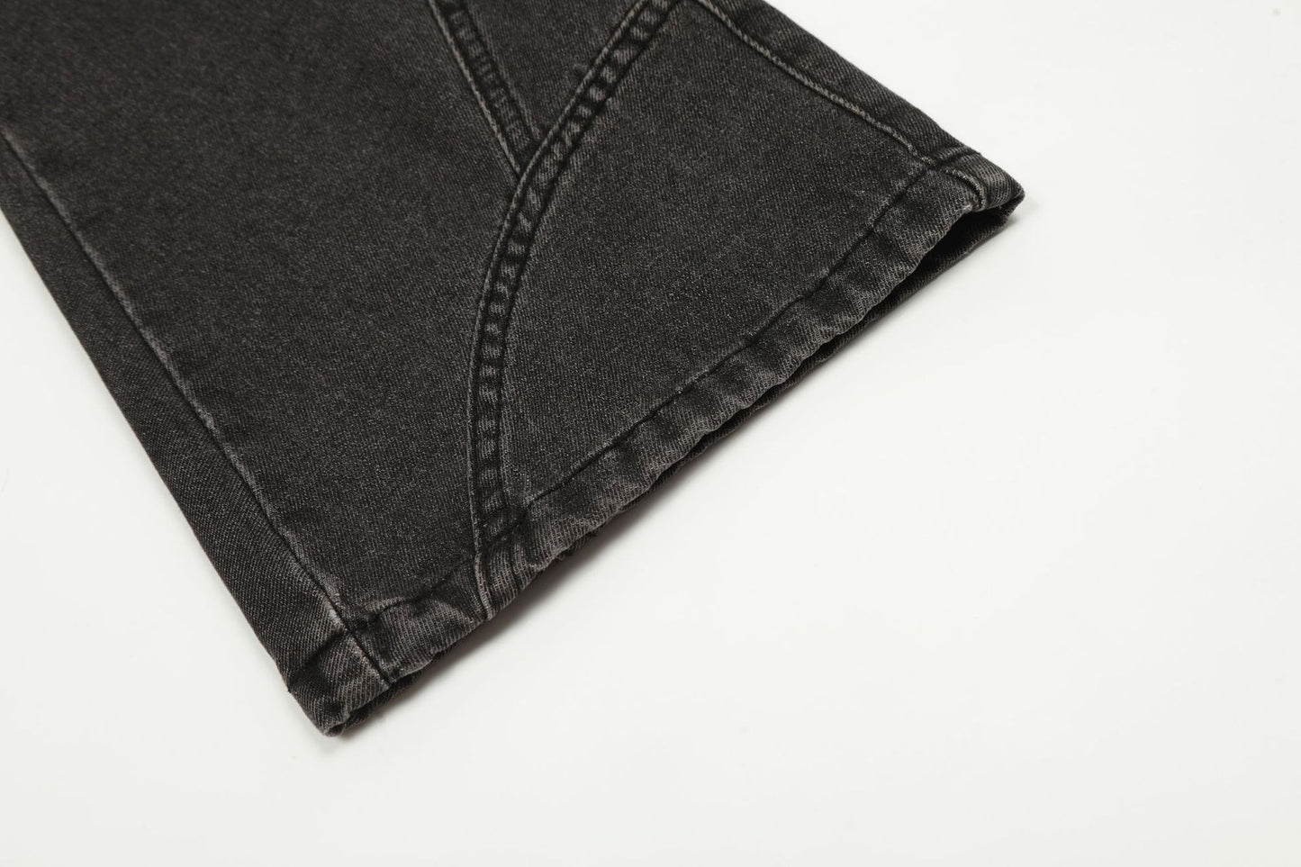 Washed Multipocket Flare Cargo Denim Jeans WN11370