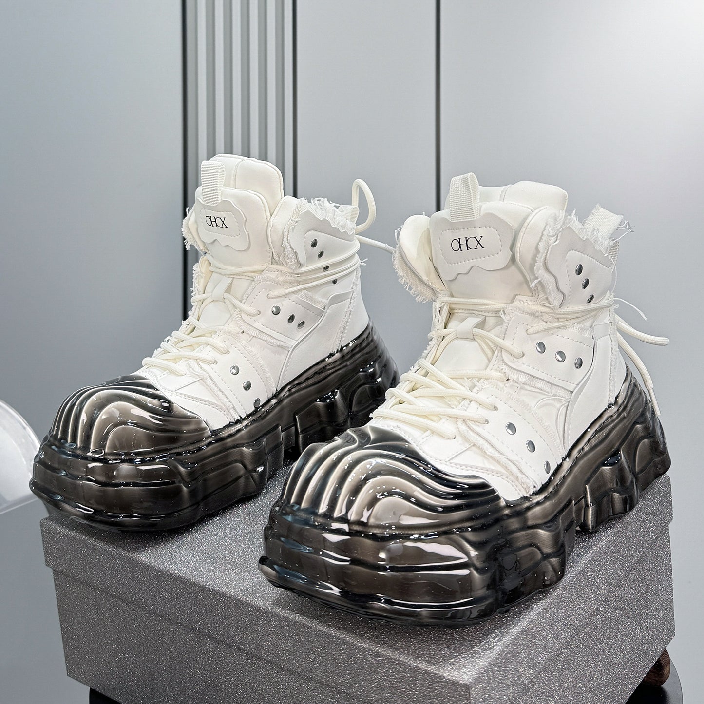 Thick-Sole Height-Increasing Shell-Toe Sneaker Boots WN24750