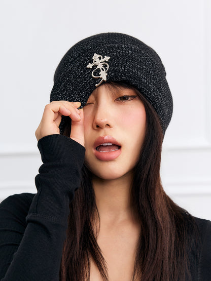 Star-Pattern Knit Beanie WN12028