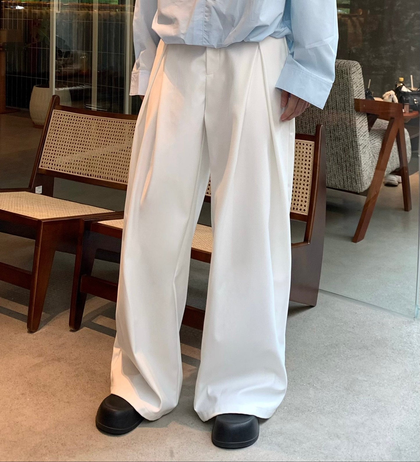 Structured Pleats Draped Wide Leg Trousers WN25256
