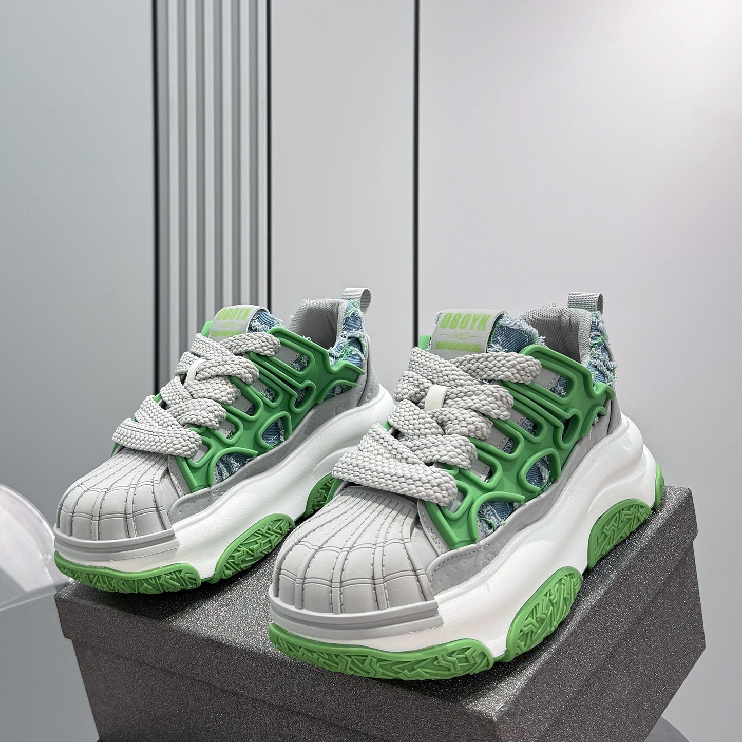 Shell Toe Rope Lace Damage Platform Sneakers WN24723