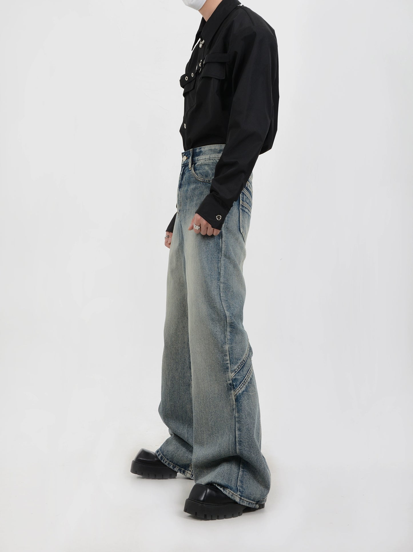 Back Design Straight Denim Jeans WN5112