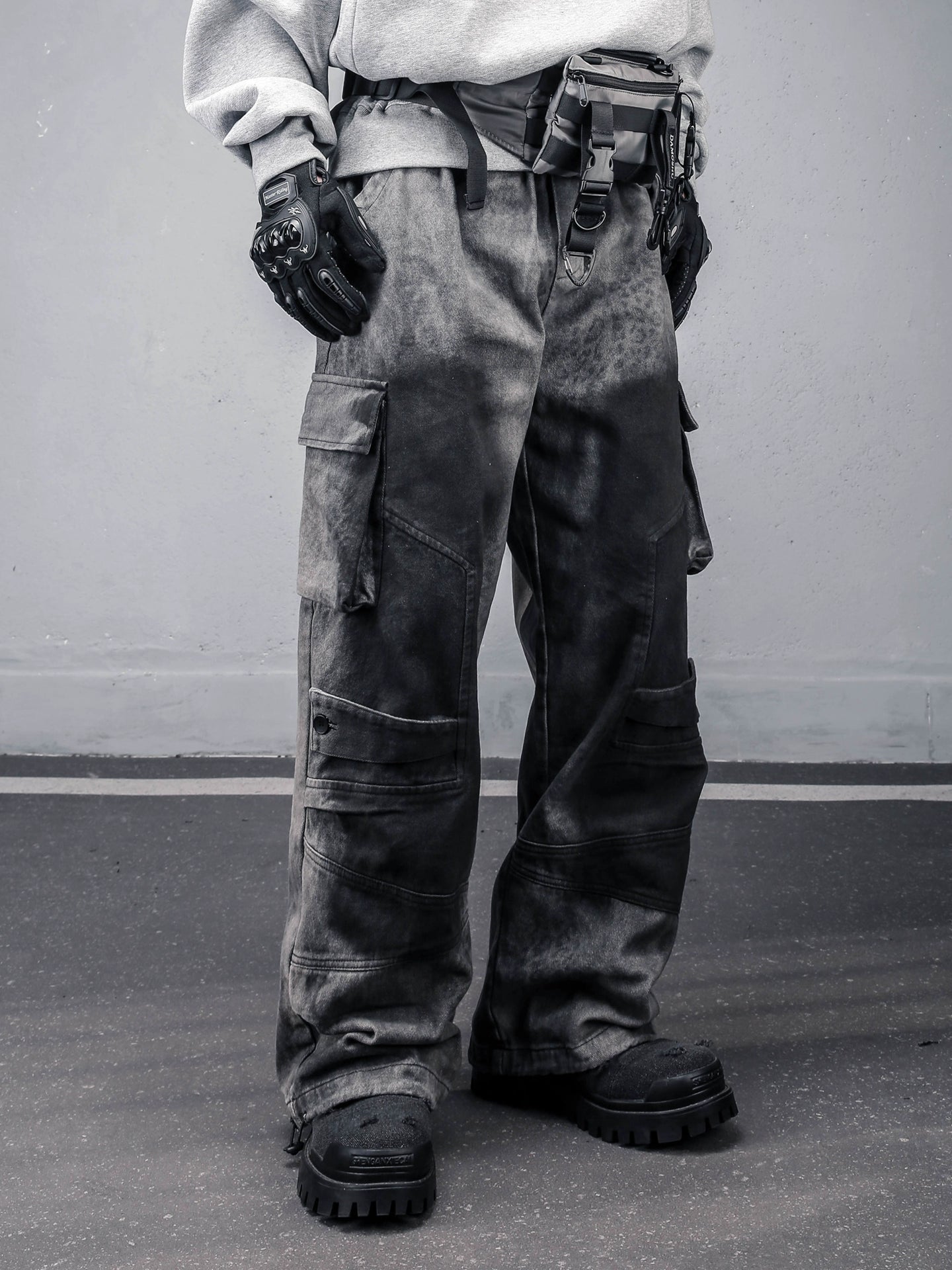 Leopard Wash Multi Pocket Wide Leg Denim Jeans WN22389