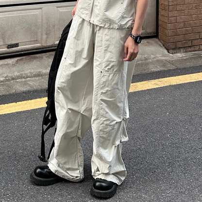 Hooded Sleeveless Jacket & Deconstructed Cargo Pants Setup WN25279