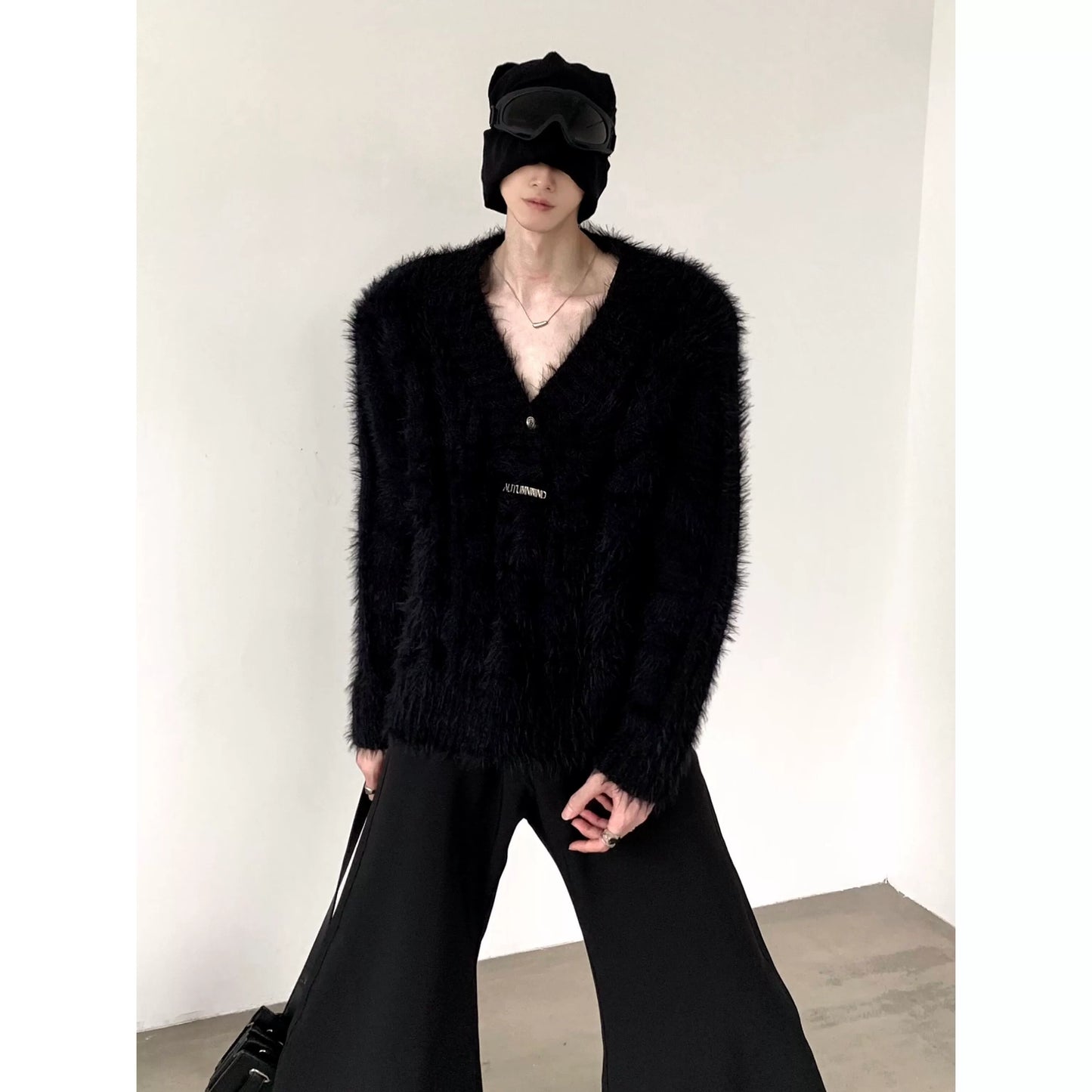 V-neck Fake Fur Oversize Knit Sweater WN9199