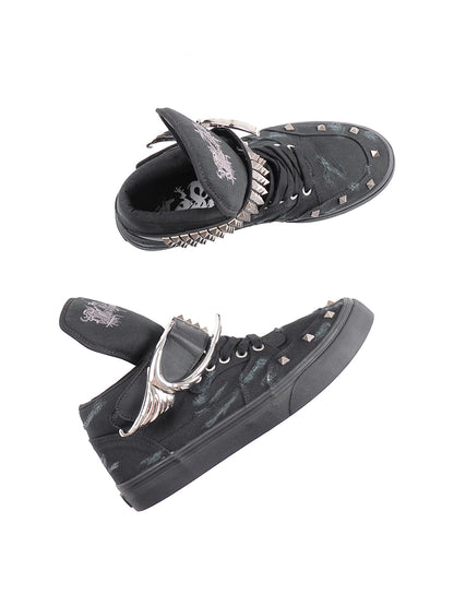 Metal Wing Stud Lace-Up Sneakers WN26709