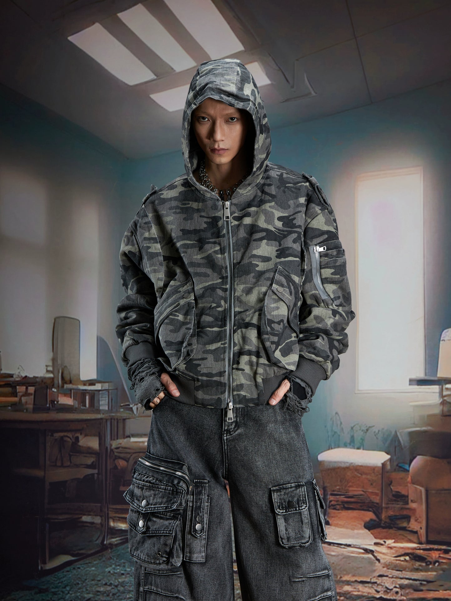 Deconstruction Patchwork Camouflage Hooded Zipper Jacket WN21370