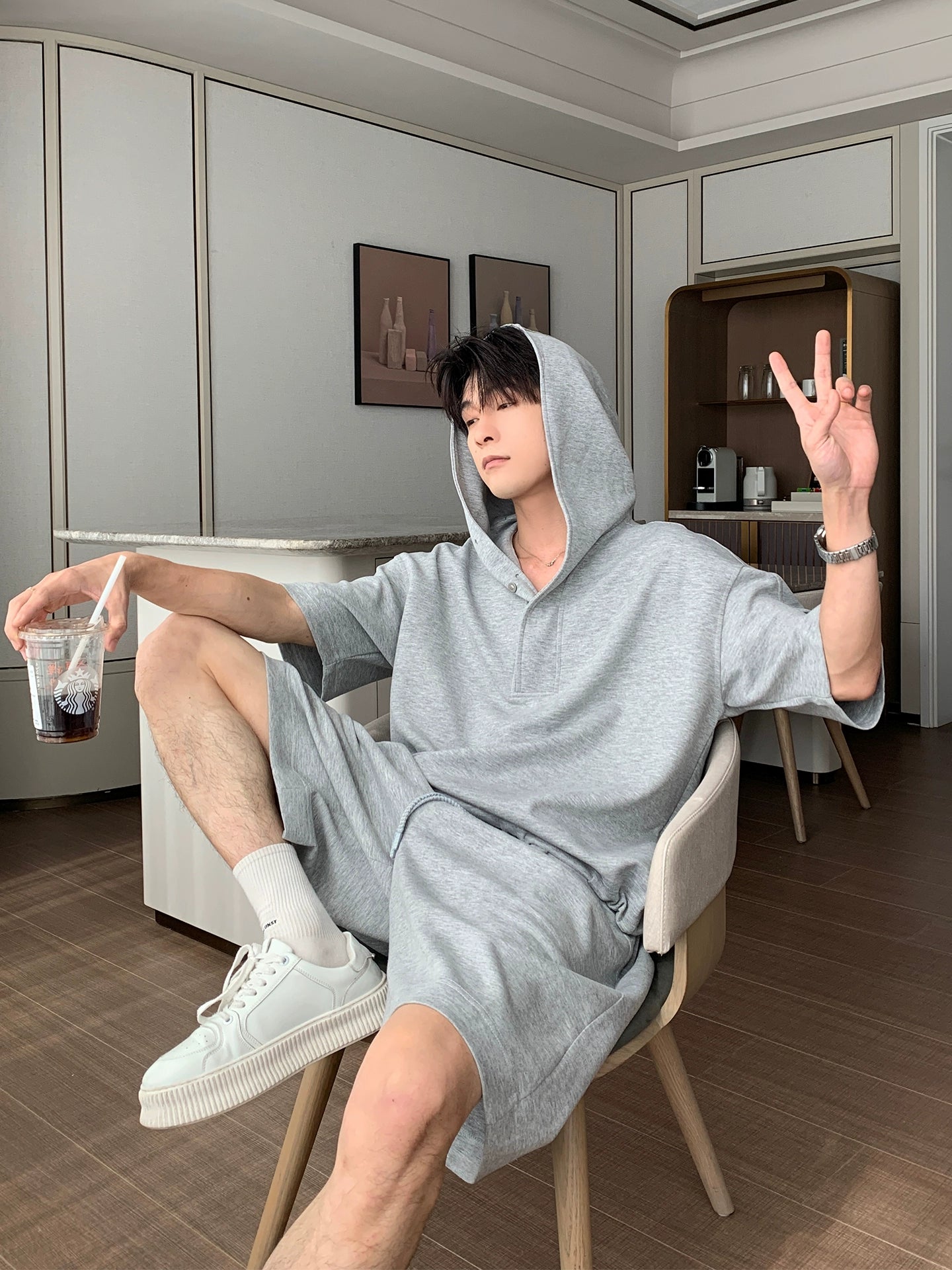 Sporty Short Sleeve Hooded T-Shirt & Short Pants Setup WN20449