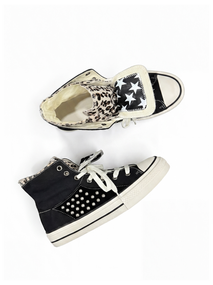 Zebra Star Studs Detail Sneakers WN27234