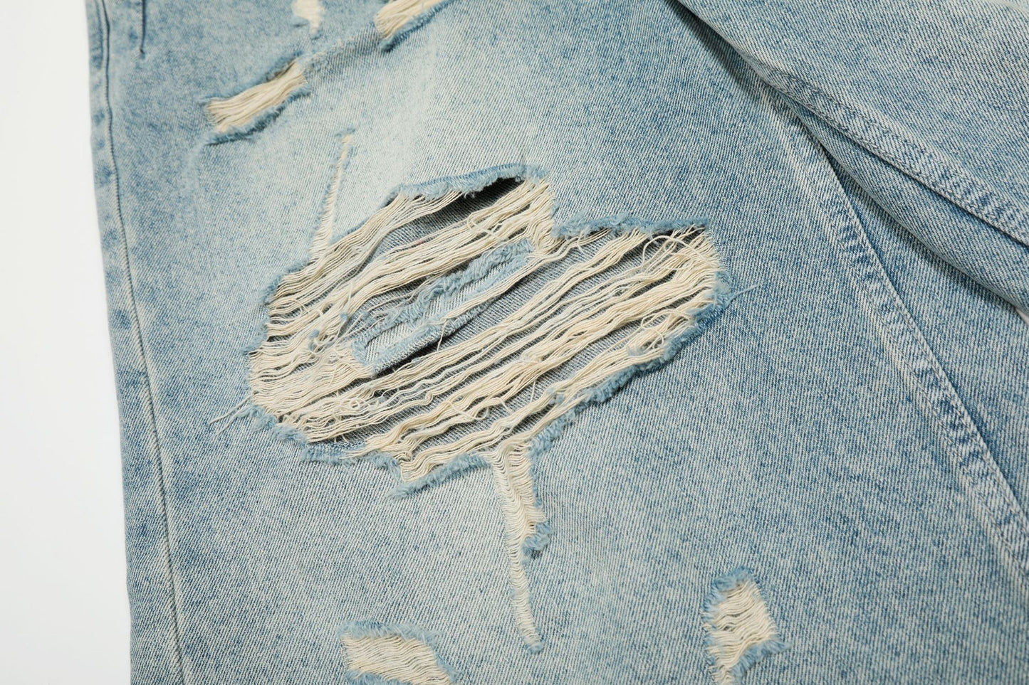 Cropped Damage Washed Half Denim Jeans WN26786