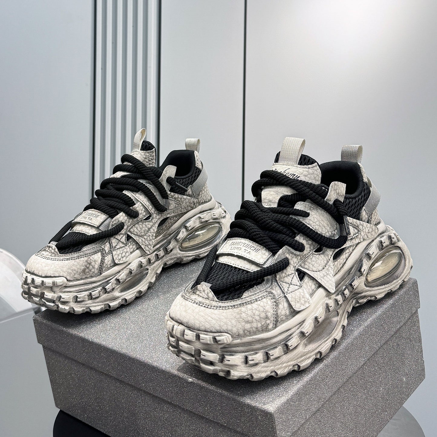 Breathable Thick-Sole Height-Increasing Dad Sneakers WN24736