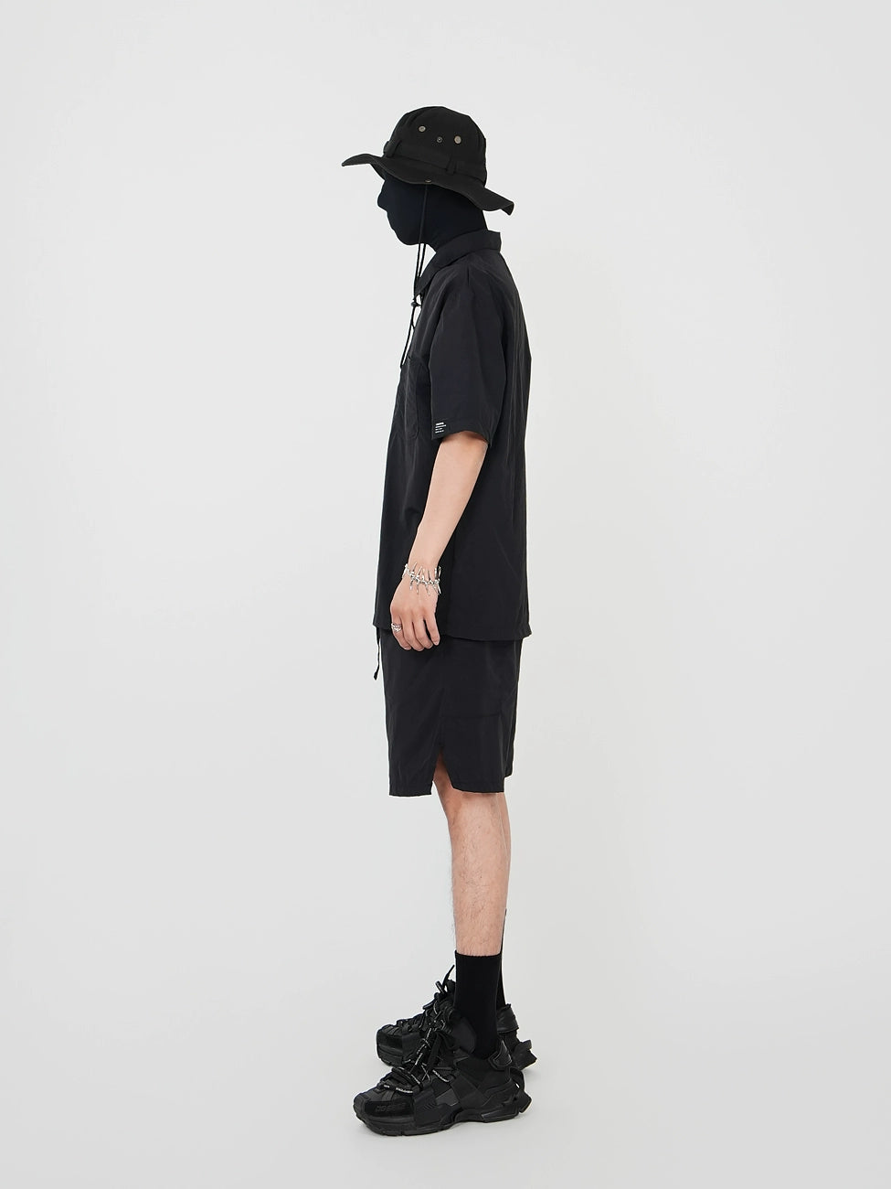 Lightweight Functional Short Sleeve T-Shirt & Quick-Dry Half Pants Setup WN17343