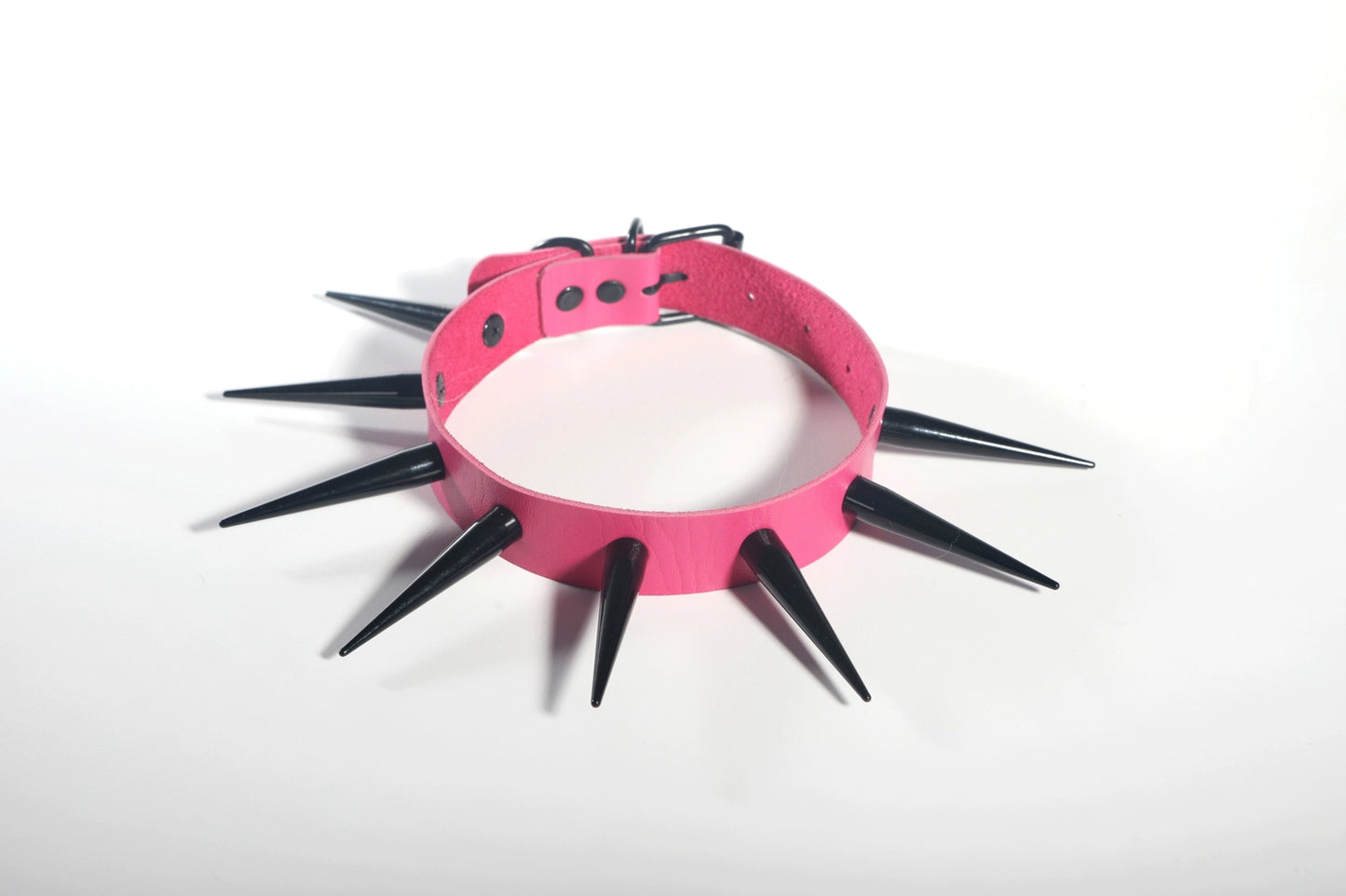 Metal Rivet Collar Choker WN22277