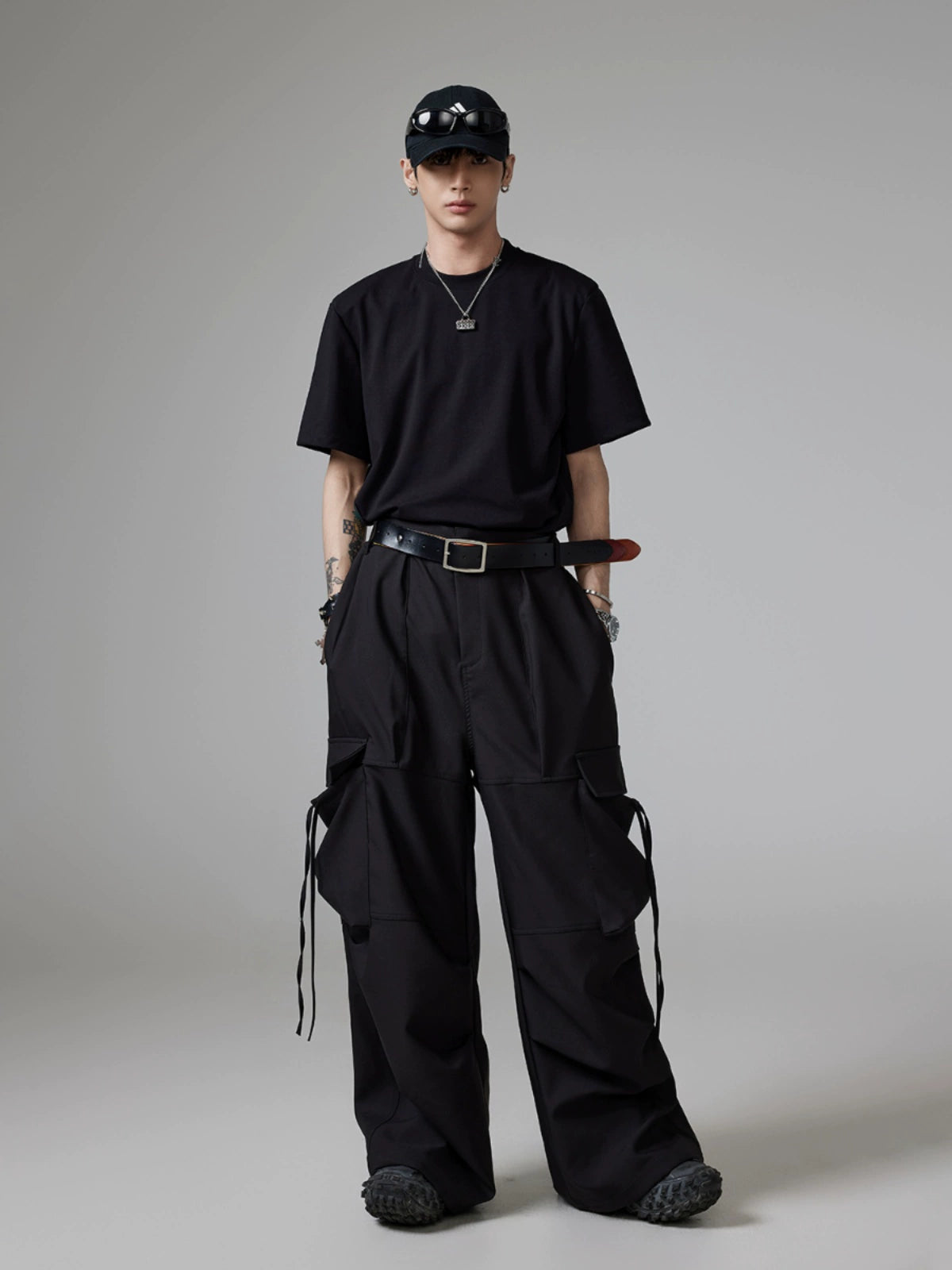 Drawstring Ruched Draped Multi-Pocket Wide-Leg Cargo Pants WN13352