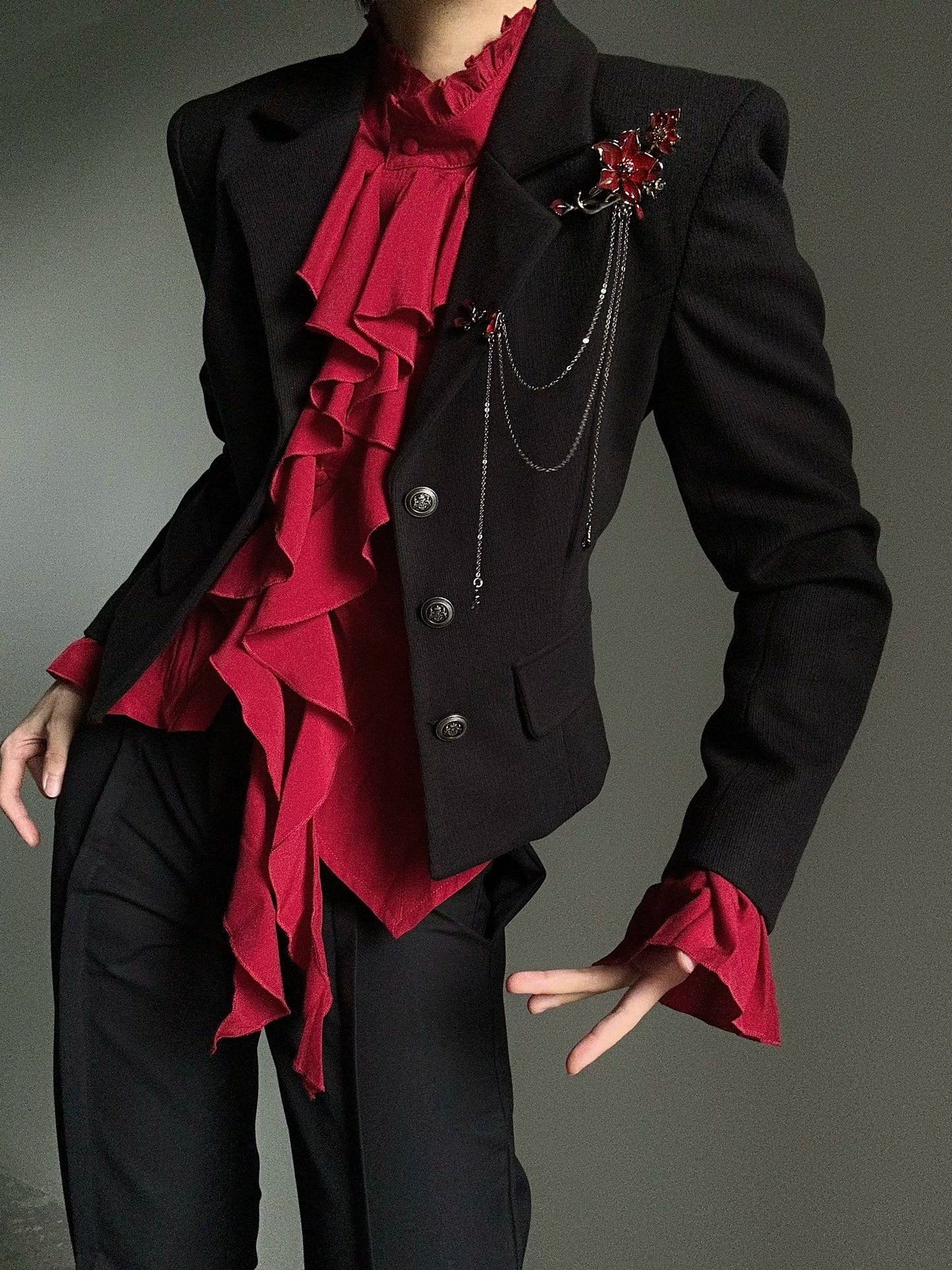 Dark Gothic Flower Chain Brooch WN23127