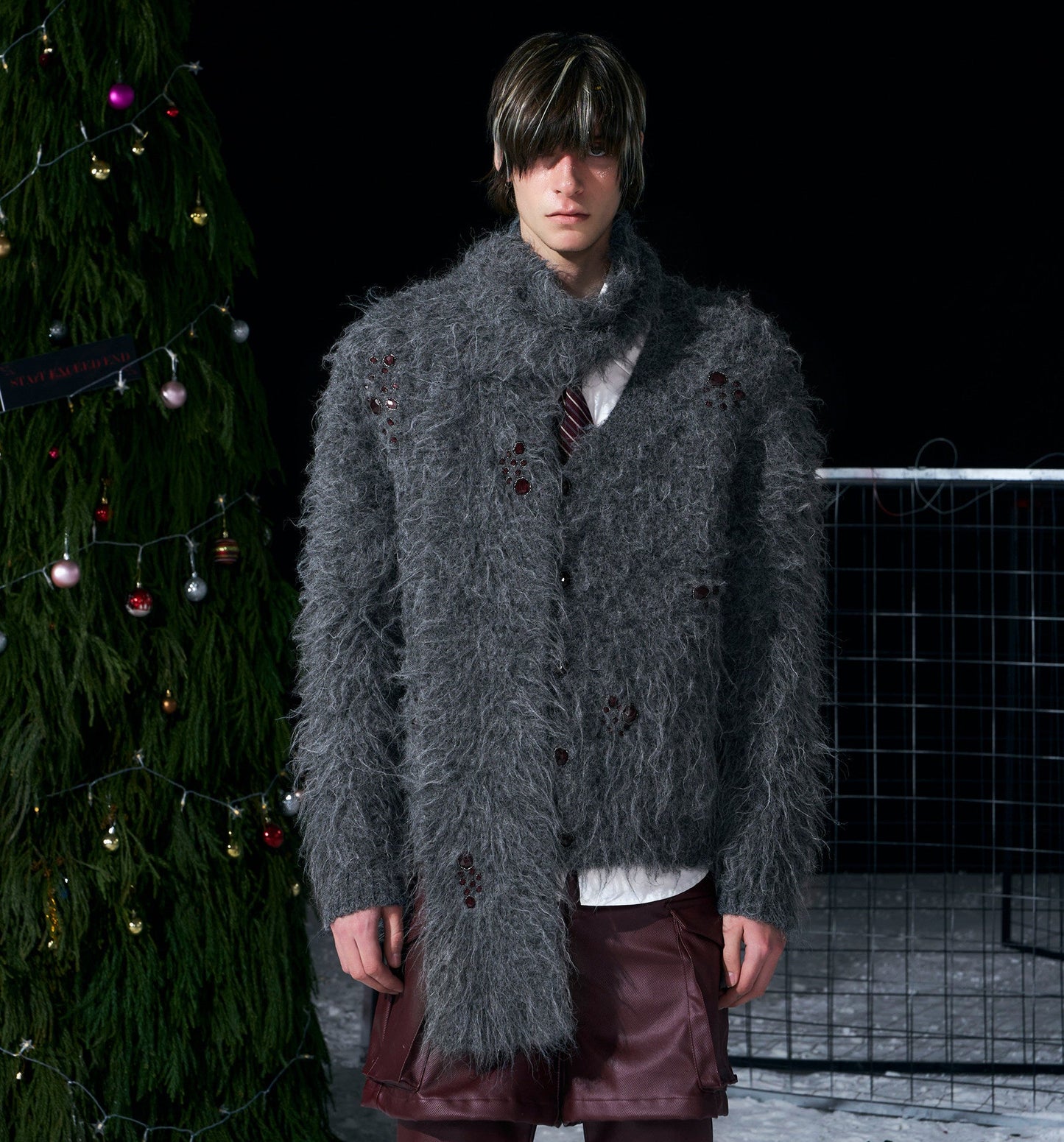 V-Neck Scarf Design Knit Cardigan & Fake Fur Scarf WN22708