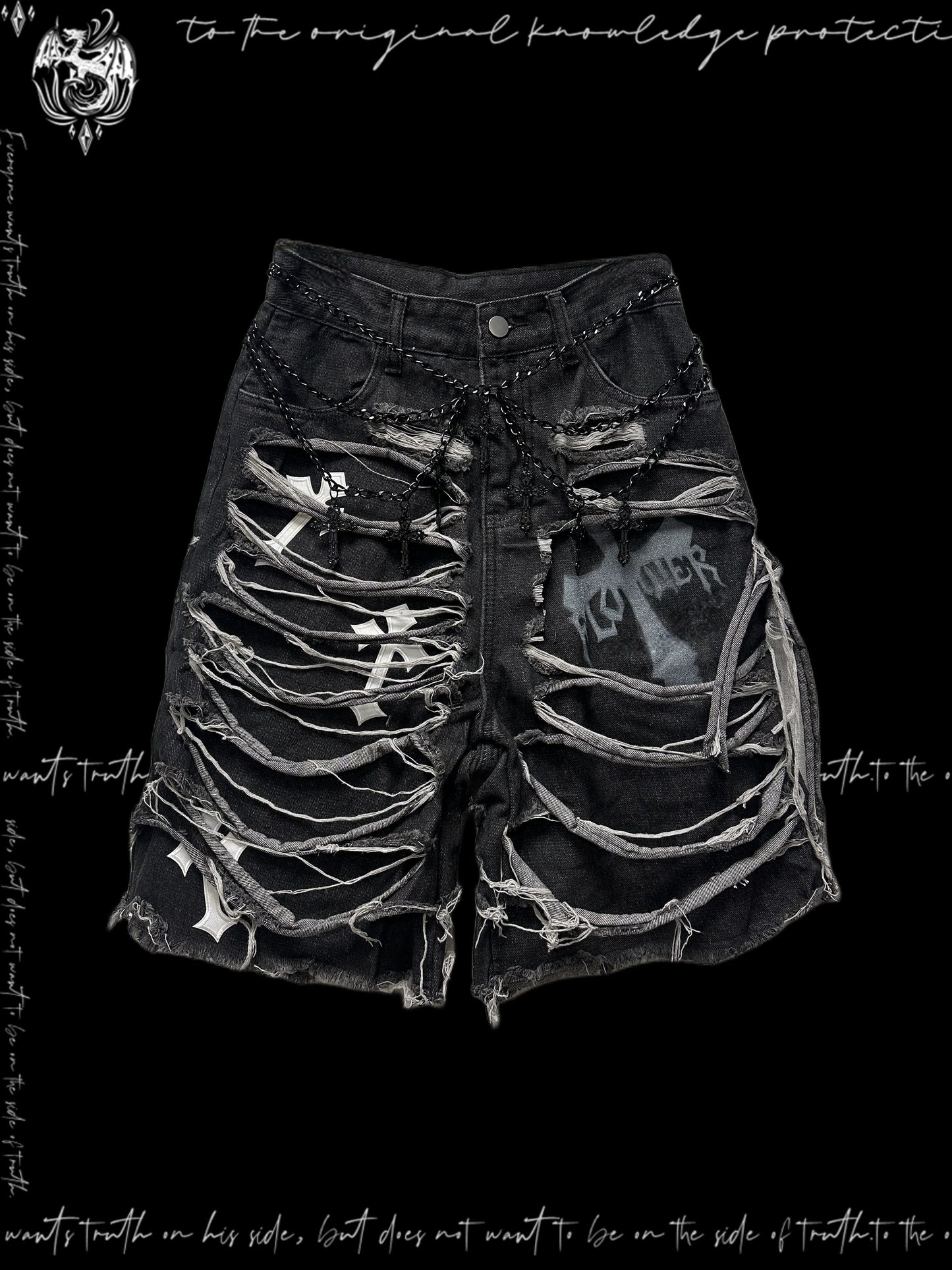 Washed Damage Design Five Pocket Half Denim Jeans & Belt & Waist Chain WN20092