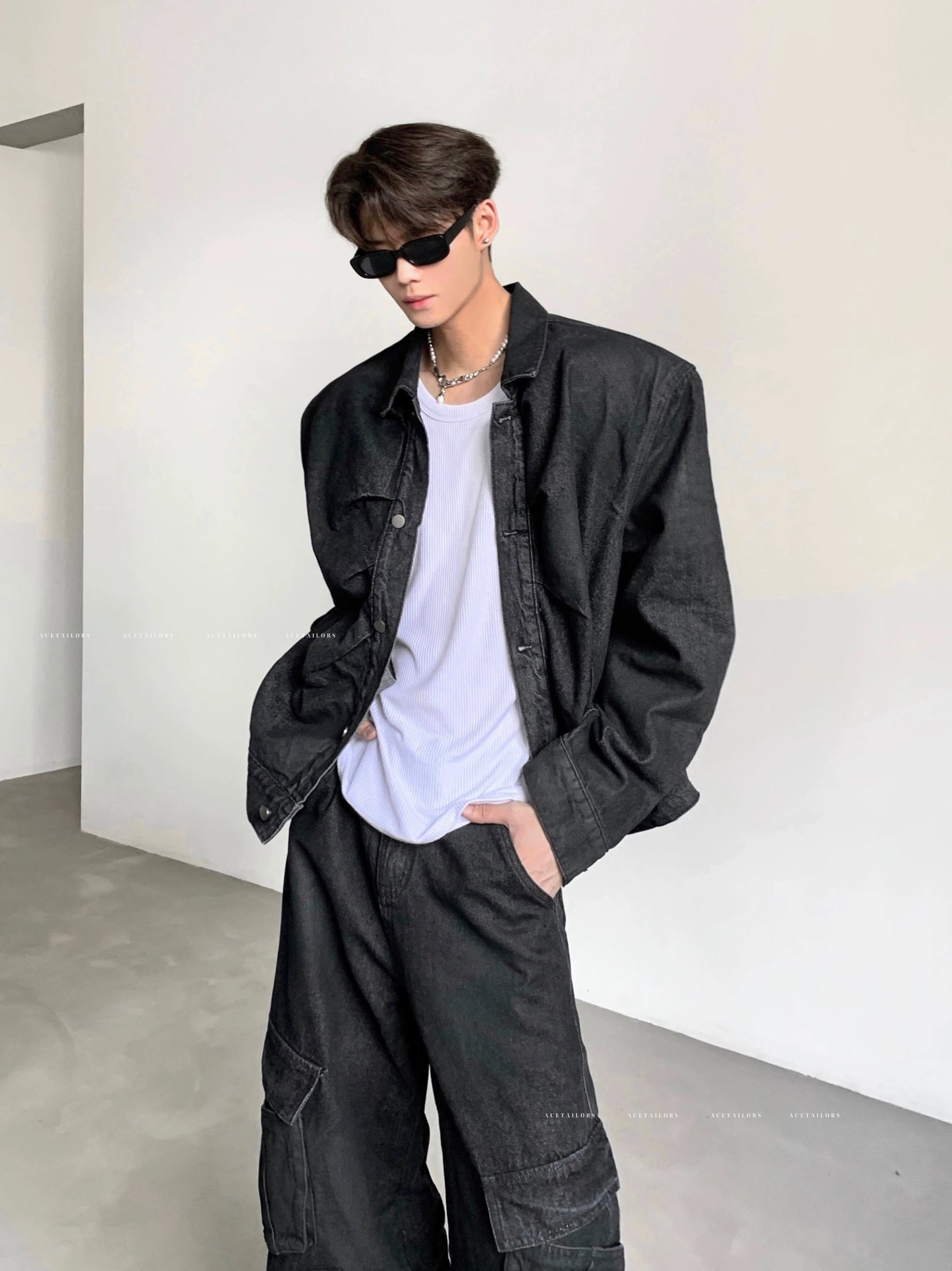 Pleats Washed Denim Jacket WN21956