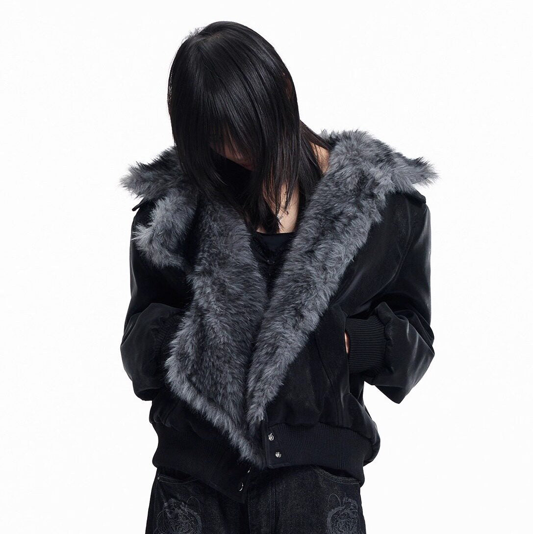 Fake Fur Patchwork Lapel PU Leather Jacket WN27325