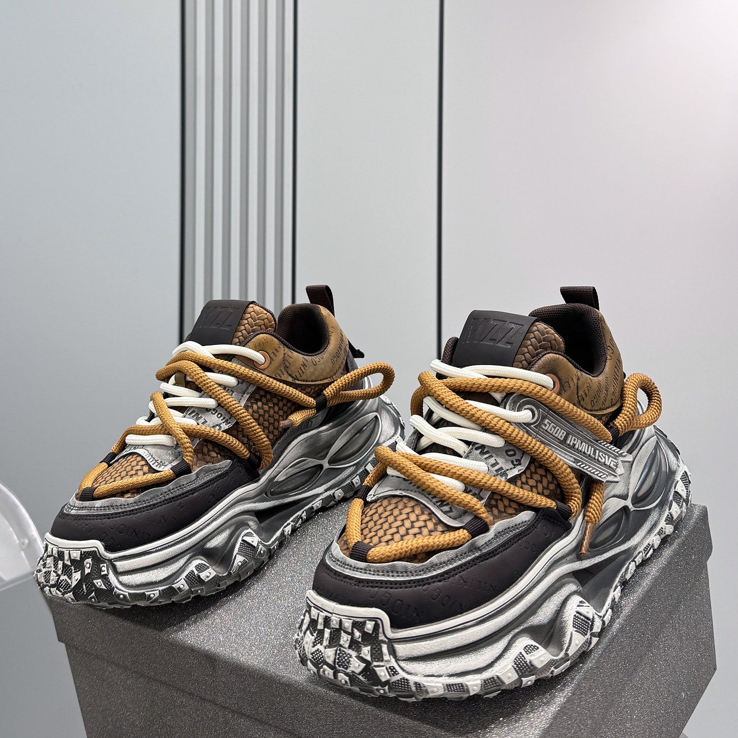 Thick-Sole Height-Increasing Dad Sneakers WN24770
