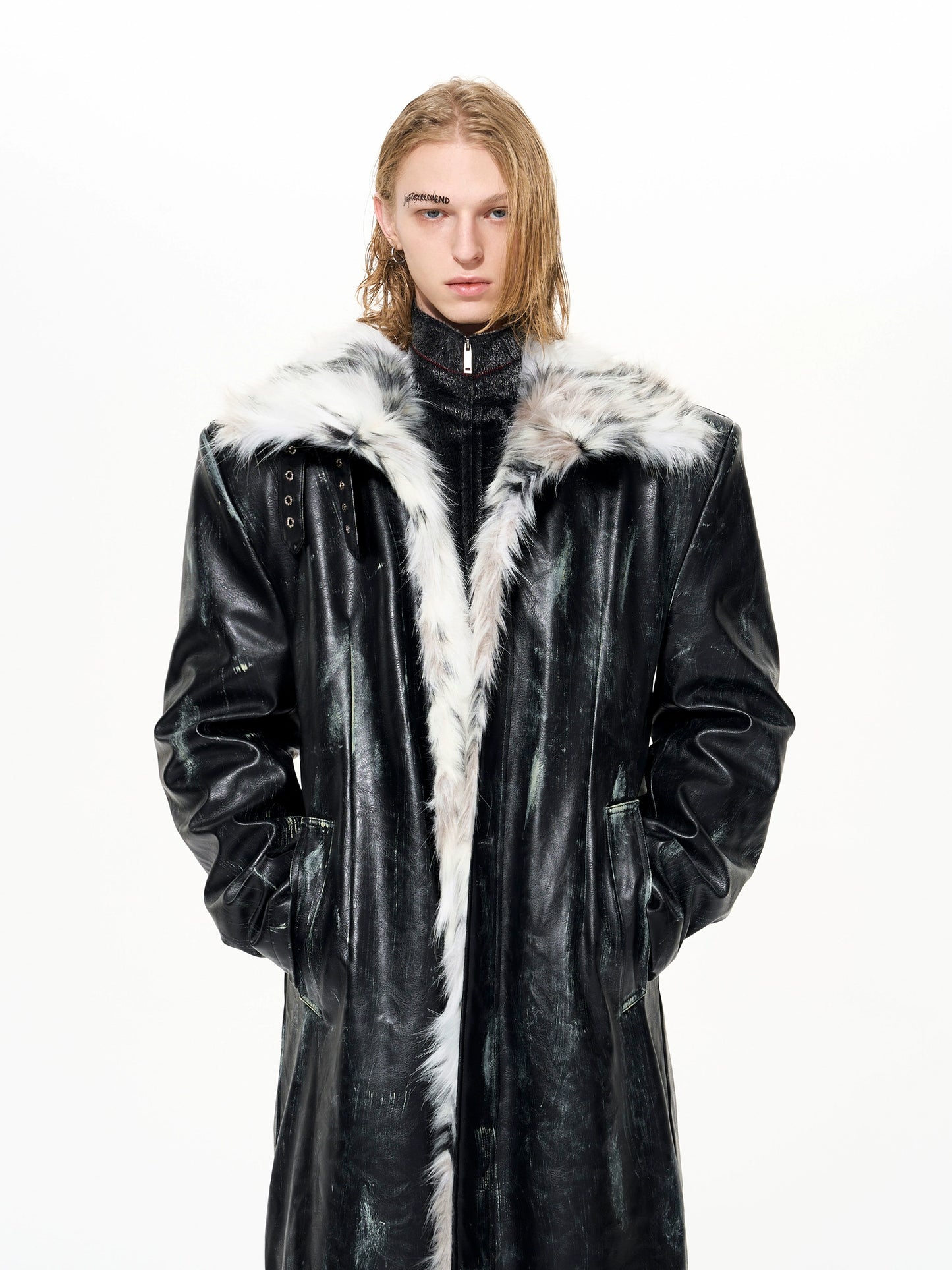 Paint Damage Stand Neck Fake Fur Coat WN22640