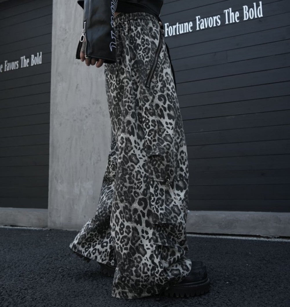 Leopard Studs Chain Detail Wide Leg Cargo Pants WN28012