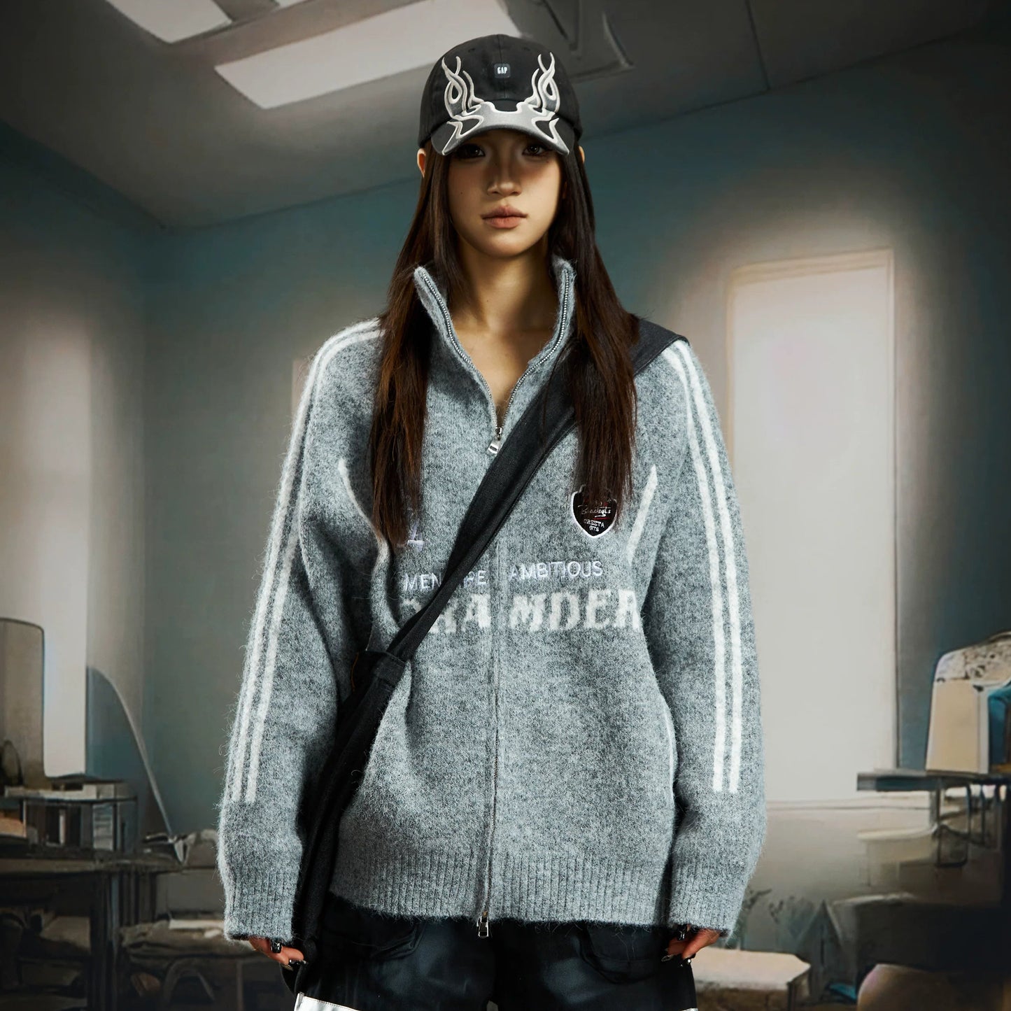 Embroidery Jersey Style Stand Neck Oversize Zipper Knit Cardigan WN22748