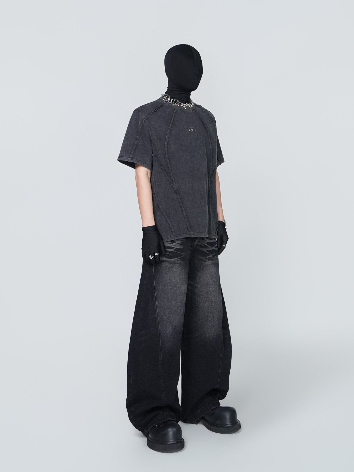 Seam Detail Short Sleeve T-Shirt WN24304