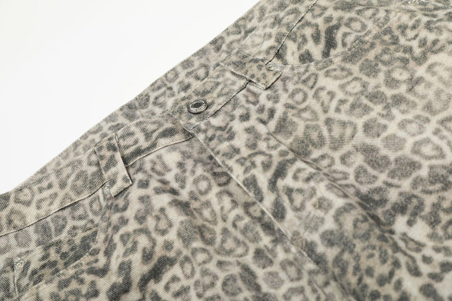 Leopard Multi-Pocket Wide Leg Cargo Pants WN26113