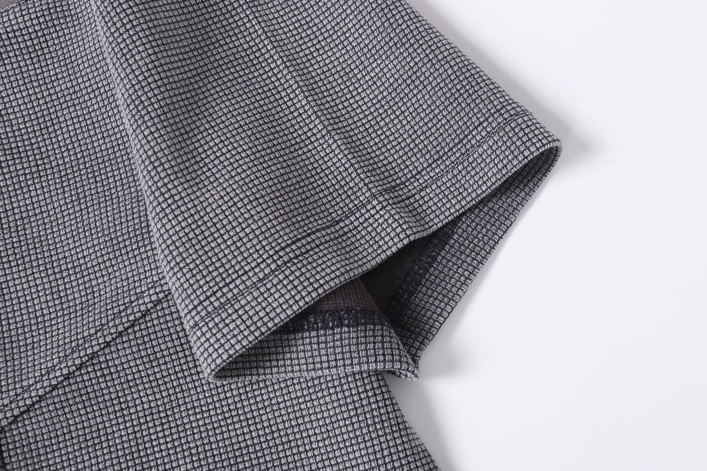 Half-Open Collar Check Wash Damage Short Sleeve T-Shirt WN25643
