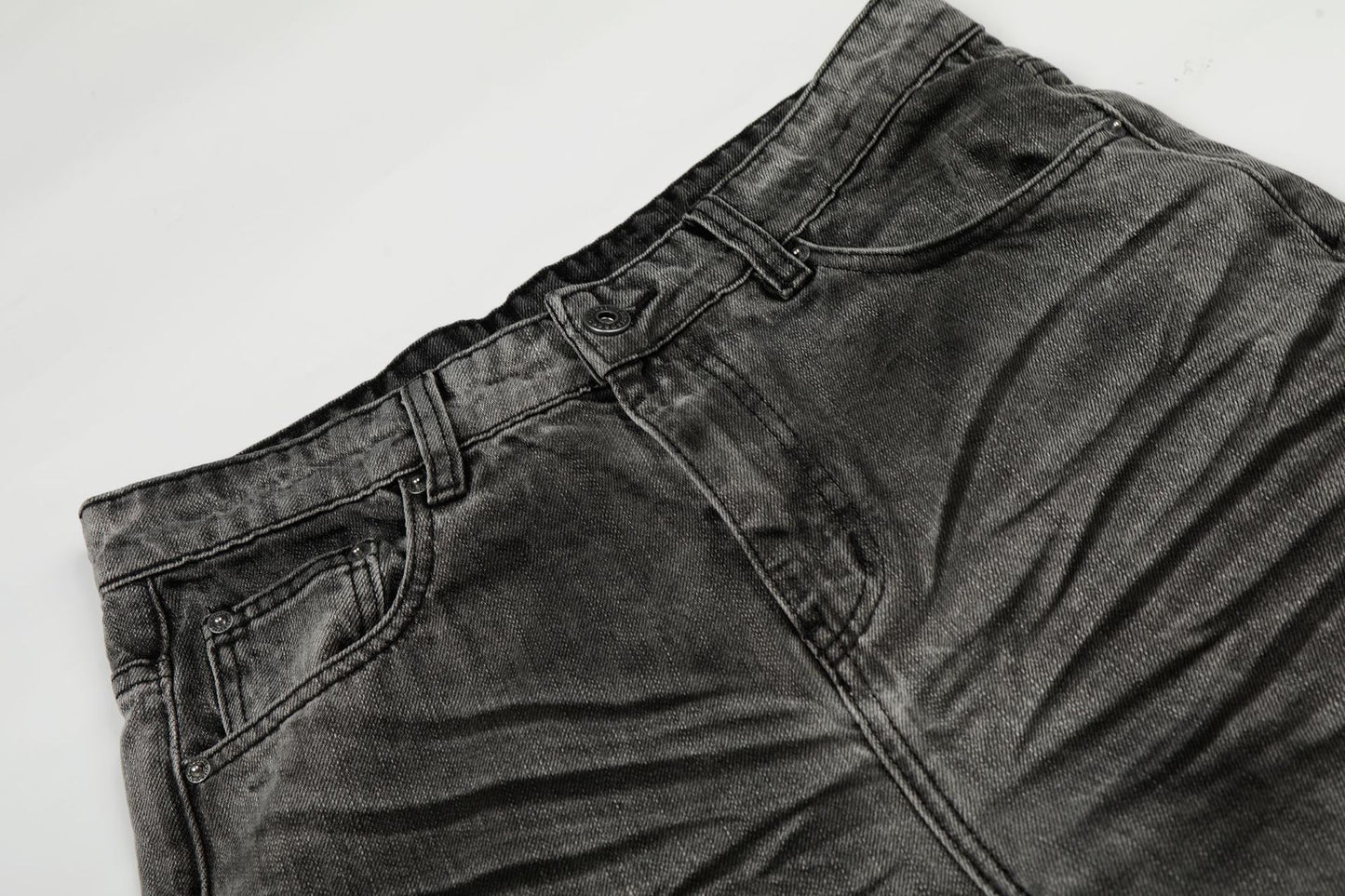 Washed Whisker Straight Denim Jeans WN25909