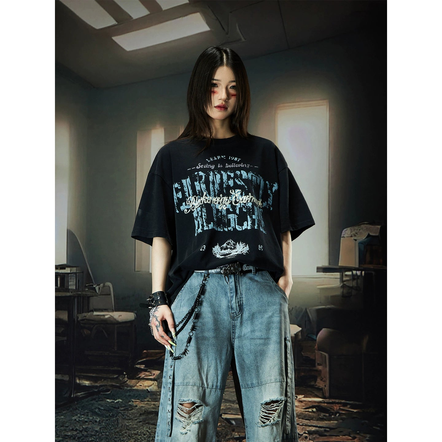 Washed Graphic Letter Print Oversize Short Sleeve T-Shirt WN18495